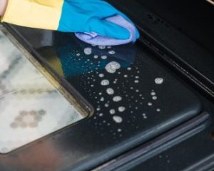 Comment nettoyer un four ?